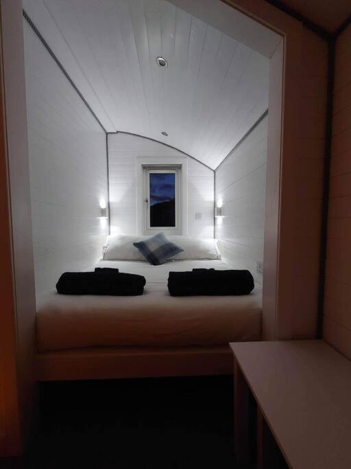 Loch Shiel Luxury Pod Villa Acharacle Exterior photo